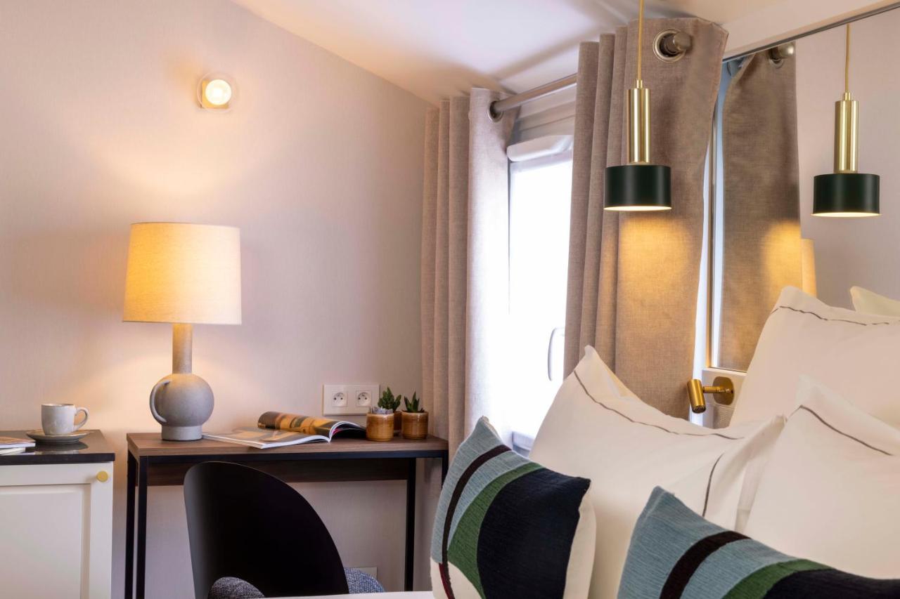 Hotel La Canopee Париж Екстериор снимка