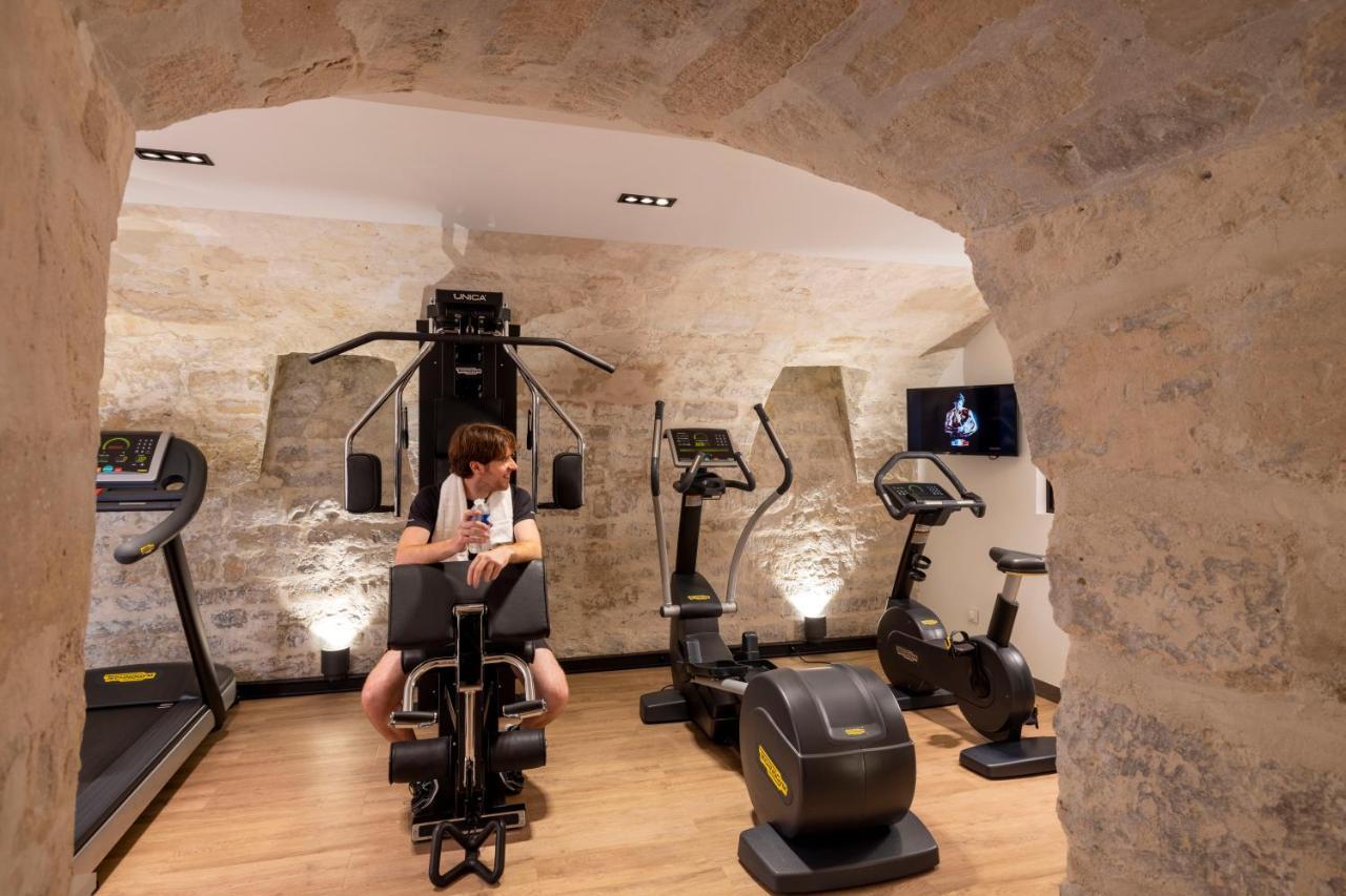 Hotel La Canopee Париж Екстериор снимка