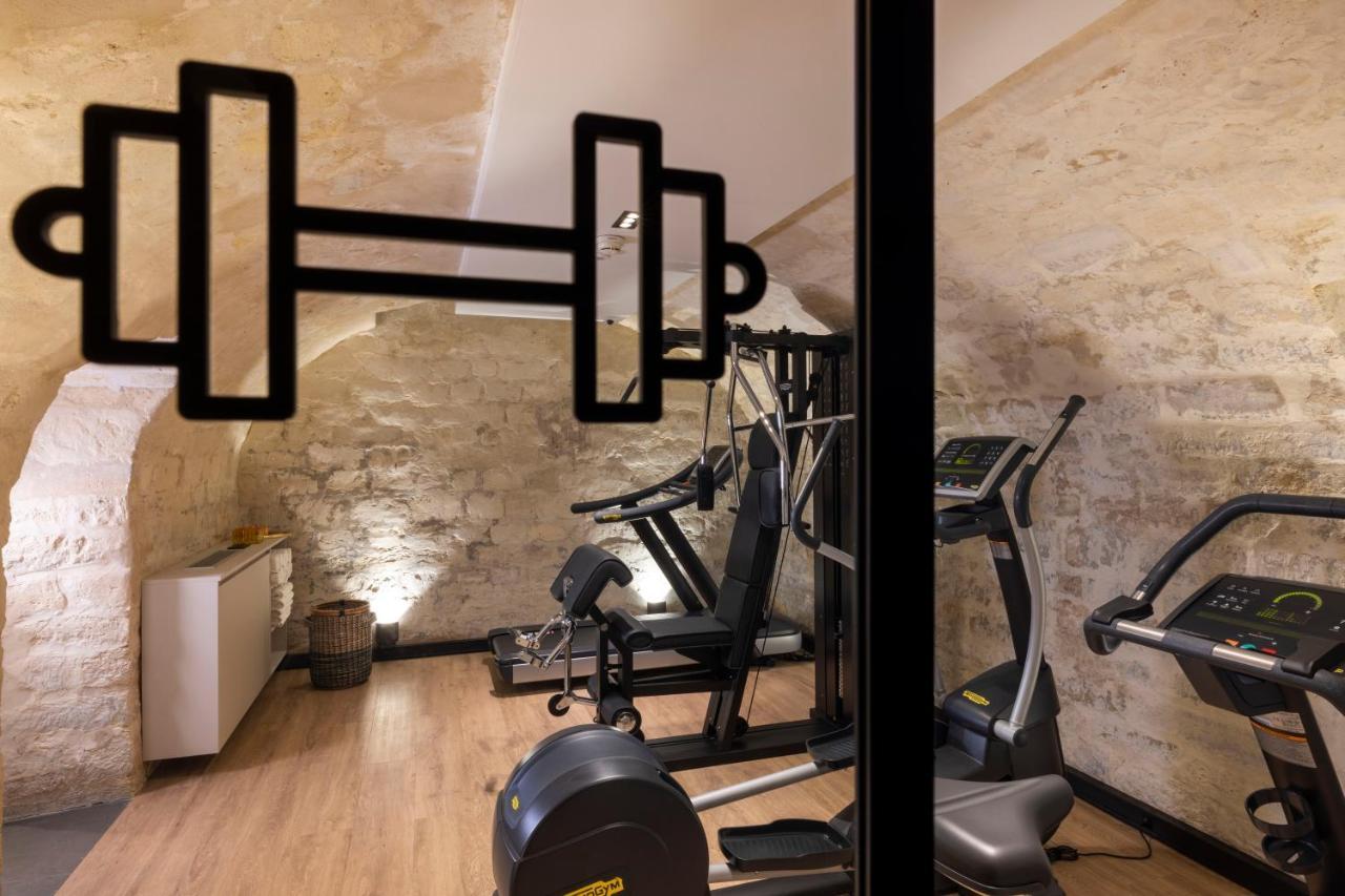 Hotel La Canopee Париж Екстериор снимка